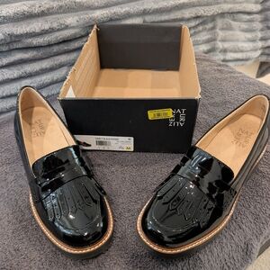 Naturalizer 'Darcy' Women's Black Patent Loafers, Never Worn!